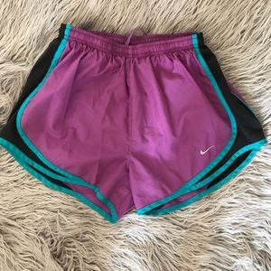 Nike classic tempo running shorts
